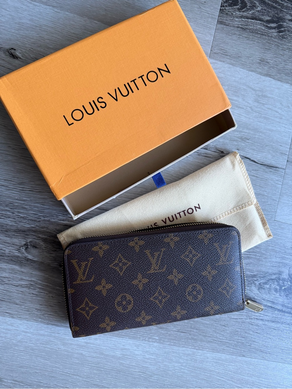 Functional Zip Wallet in Brown